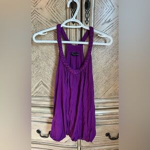 Women’s size small top